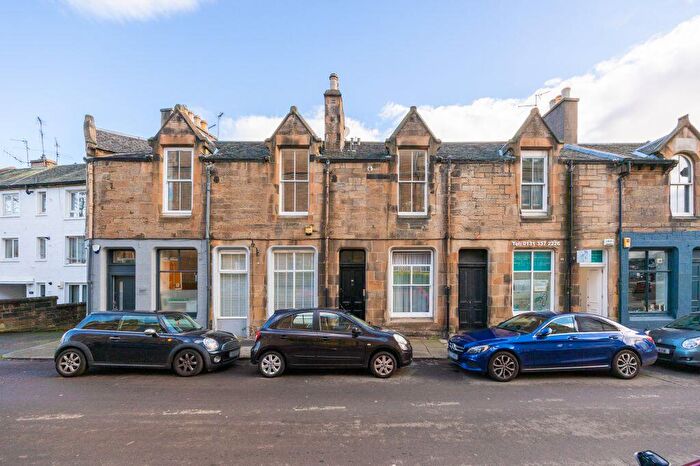 1 Bedroom Flat For Sale In Coltbridge Avenue, Edinburgh, EH12