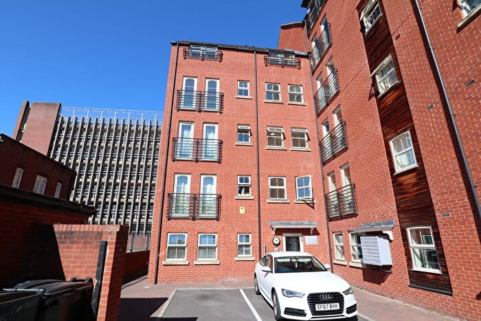 2 Bedroom Flat To Rent In Wesleyan Court, Lincoln, LN2