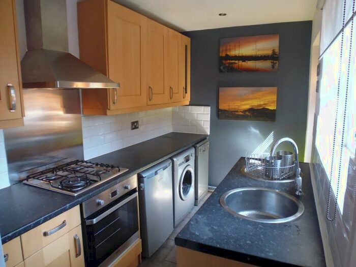 2 Bedroom Terraced House To Rent In Heddon Place, Meanwood, Leeds, LS6