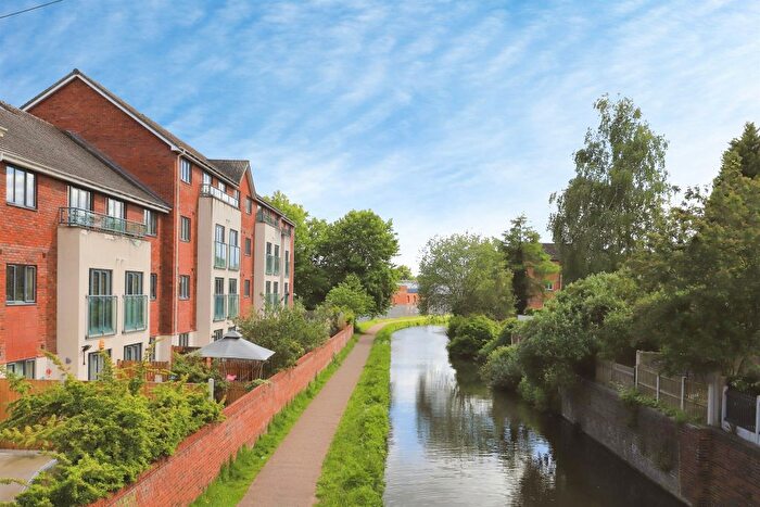 2 Bedroom Flat For Sale In Castle Road, Kidderminster, DY11