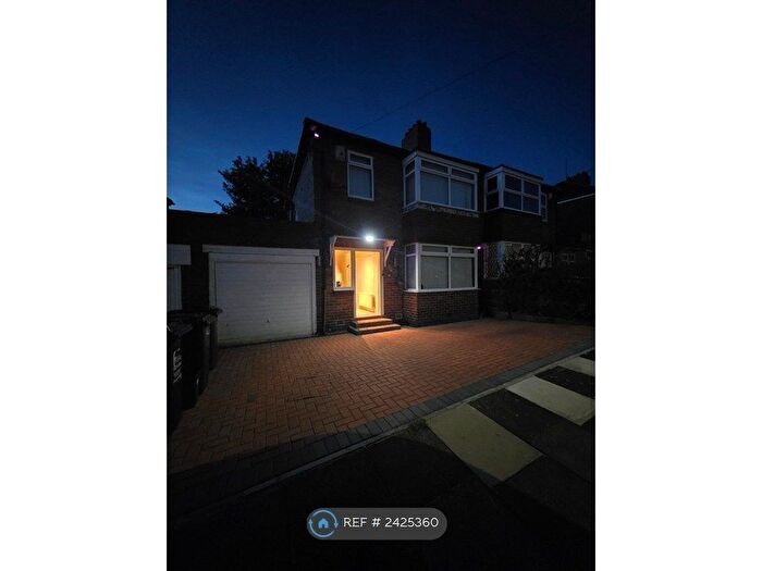 3 Bedroom Semi-Detached House To Rent In Lanercost Drive, Newcastle Upon Tyne, NE5
