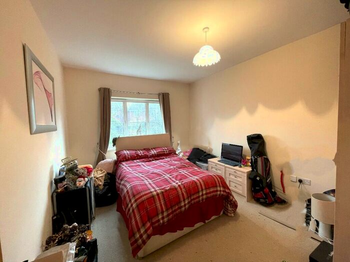 2 Bedroom Apartment To Rent In Dibdale Road West, Dudley, West Midlands, DY1