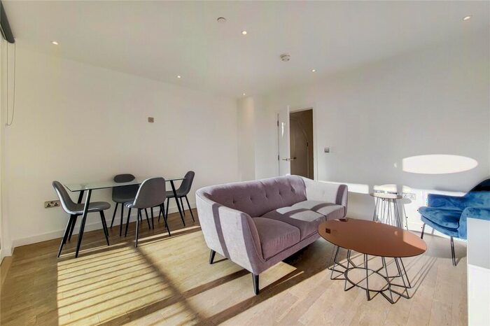 2 Bedroom Apartment To Rent In Surrey Quays Road, London, SE16