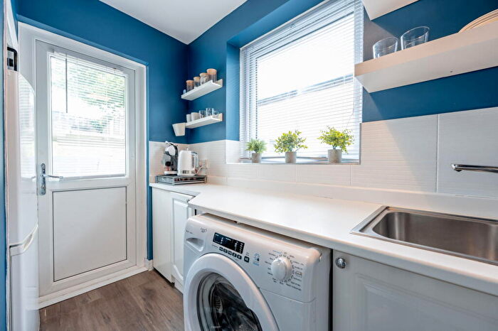 2 Bedroom Semi-Detached House For Sale In Gainsford Road, Southampton, SO19