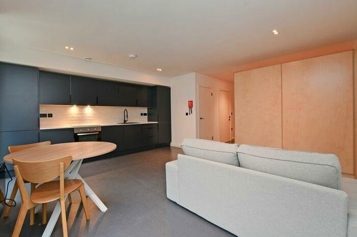 Studio To Rent In Nichols Building, Sheffield, S3