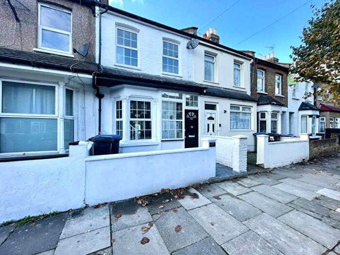 4 Bedroom House To Rent In Nelson Road, Edmonton, London, N9