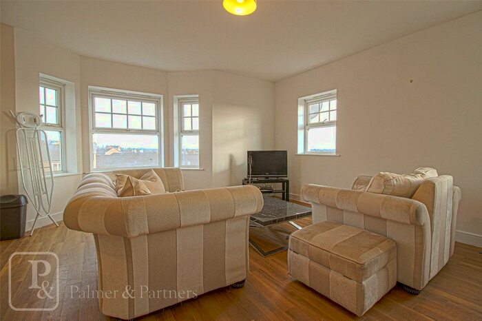 2 Bedroom Flat To Rent In Apprentice Drive, Colchester, Essex, CO4