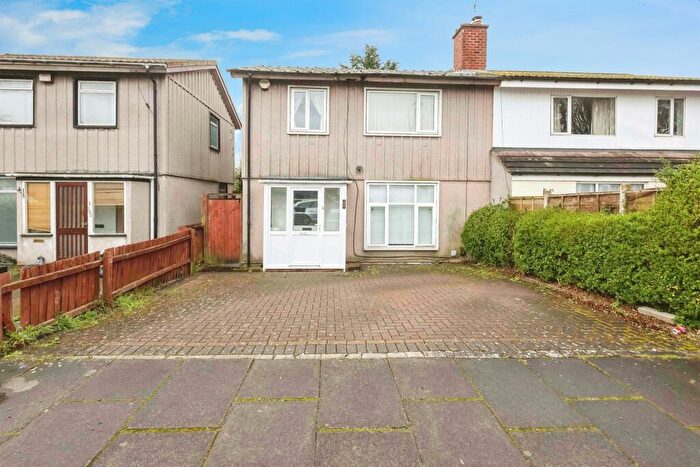 3 Bedroom Terraced House For Sale In Brays Road, Birmingham, B26