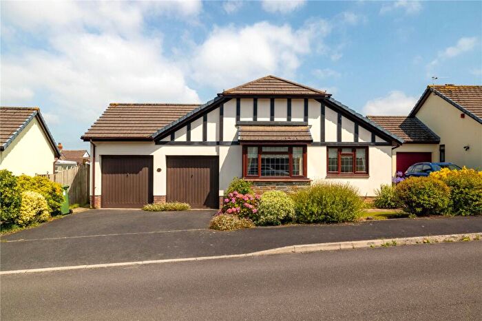 3 Bedroom Bungalow For Sale In Taw Meadow Crescent, Fremington, Barnstaple, EX31