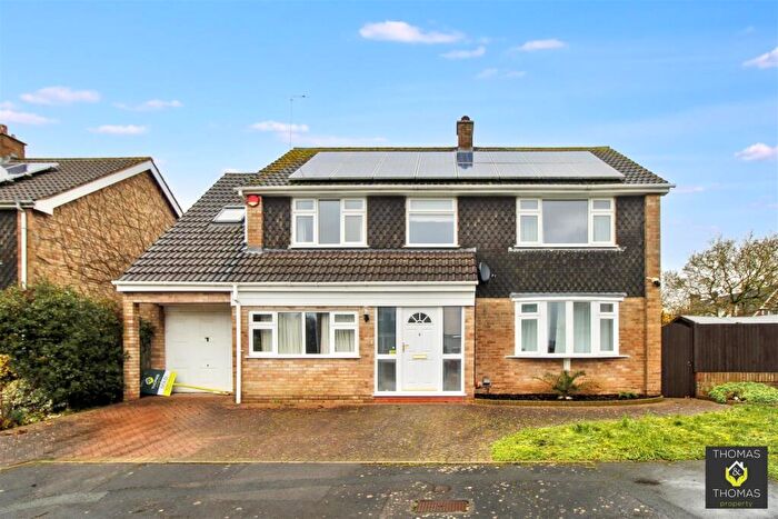 4 Bedroom Detached House For Sale In High View, Hempsted, GL2