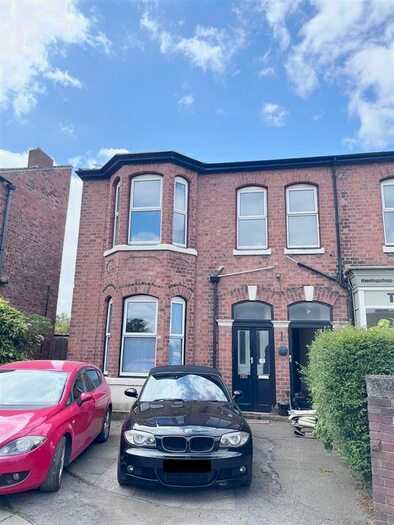 2 Bedroom Flat To Rent In Hawkshead Street, Southport, PR9