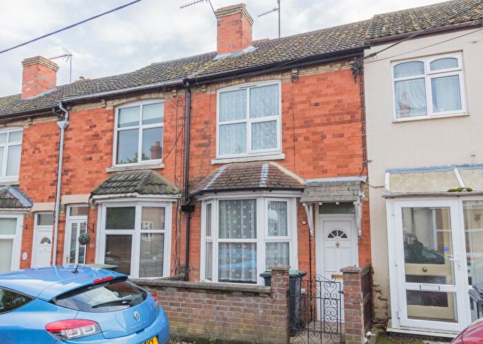 2 Bedroom Terraced House To Rent In Jubilee Street, Irthlingborough, Wellingborough, NN9