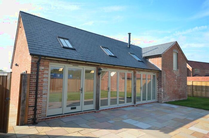 2 Bedroom Detached House To Rent In Biddenfield Lane, Shedfield/Titchfield, SO32