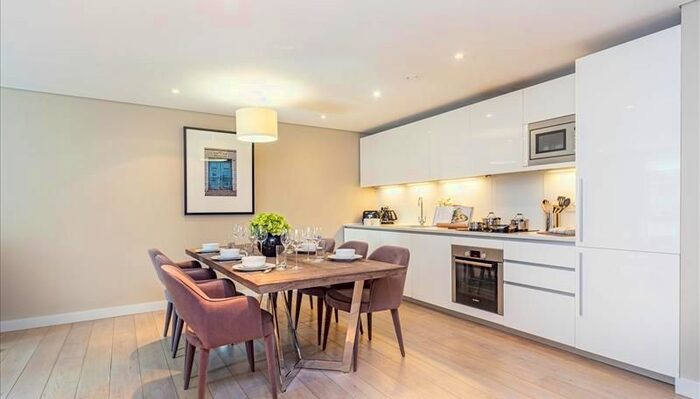 3 Bedroom Flat To Rent In Merchant Square, London, W2