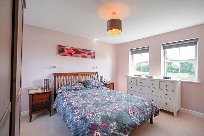 4 Bedroom Detached House For Sale In The Bank, Somersham, Huntingdon, PE28