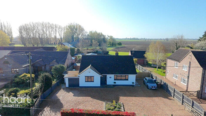 2 Bedroom Detached Bungalow For Sale In Plash Drove, Wisbech St Mary, PE13