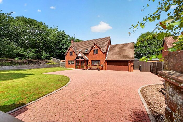 4 Bedroom Detached House For Sale In Galane Close, West Hunsbury, Northampton, NN4