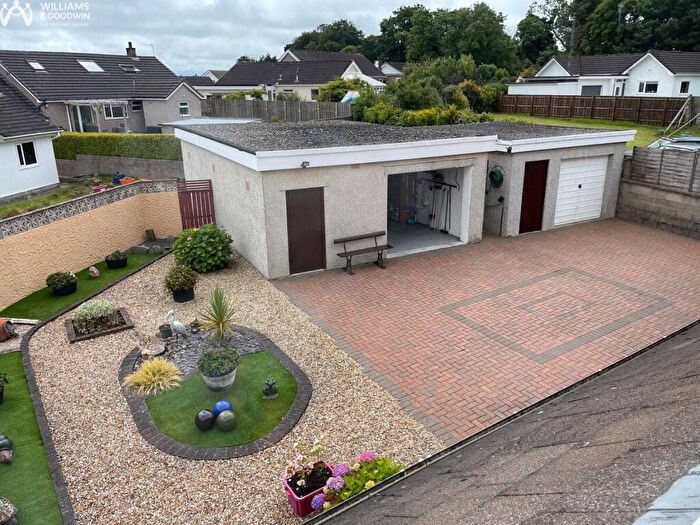4 Bedroom Detached House For Sale In Ffordd Nant, Llangefni, Anglesey, LL77