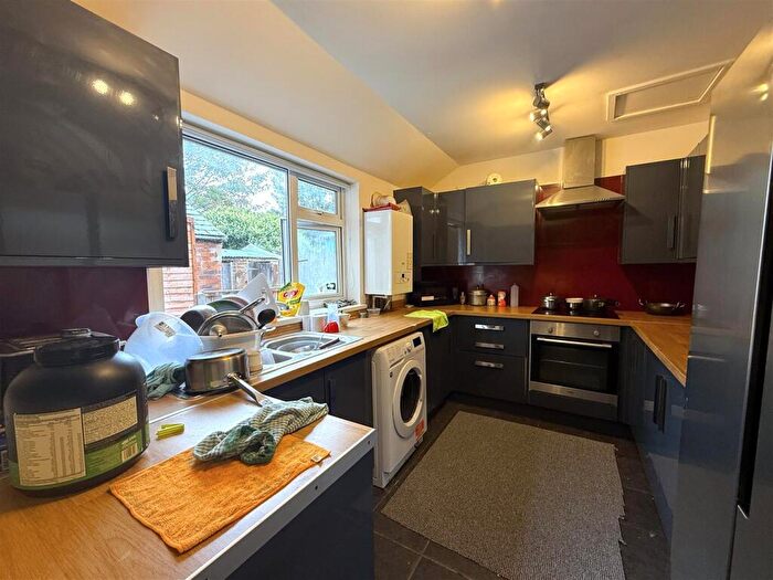 4 Bedroom Terraced House To Rent In Reservoir Road, Edgbaston, B16