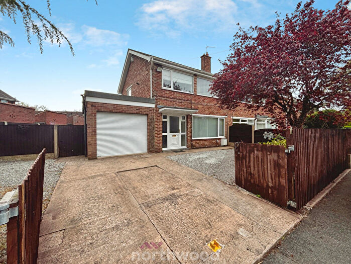 3 Bedroom Semi Detached House To Rent In Coppice Lane, Hatfield, Doncaster, DN7