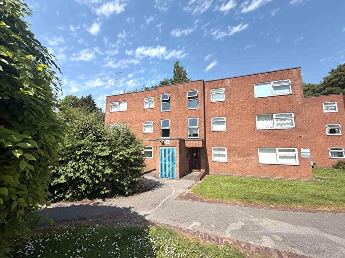 1 Bedroom Flat To Rent In Frensham Way, Harborne, B17