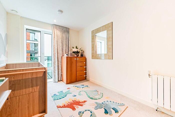 4 Bedroom Flat For Sale In Deveraux House, Woolwich Riverside, London, SE18