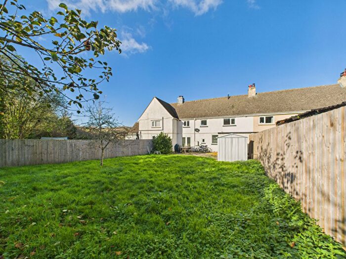 4 Bedroom Terraced House For Sale In Hollong Park, Antony, PL11