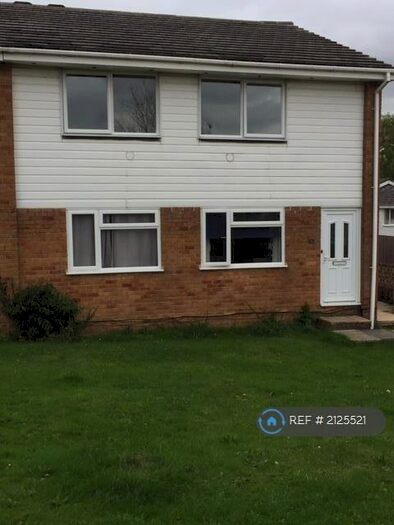 2 Bedroom Maisonette To Rent In Milford Gardens, Eastleigh, SO53