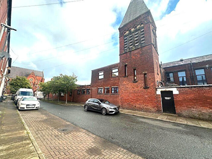 2 Bedroom Flat To Rent In Caroline Street Preston, PR1
