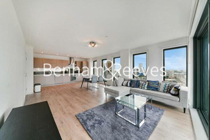 2 Bedroom Apartment To Rent In Great Eastern Road, Stratford, E15