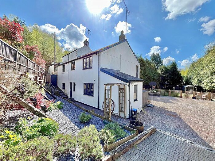 4 Bedroom Cottage For Sale In Drybrook Road, Drybrook, GL17
