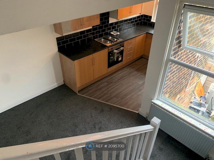 1 Bedroom Flat To Rent In Kremlin Drive, Liverpool, L13