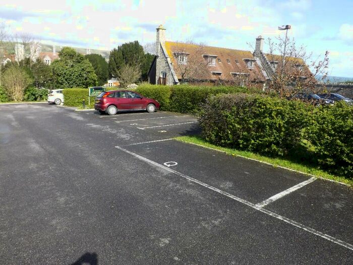 Garage / Parking To Rent In High Street, Swanage, Dorset, BH19