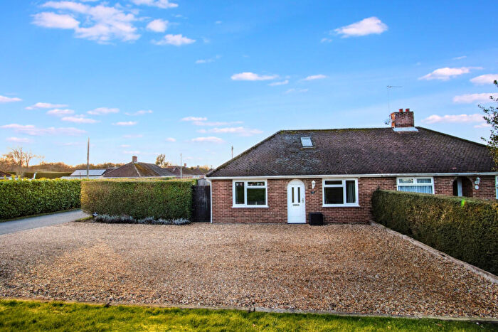 3 Bedroom Bungalow For Sale In Clenchwarton, King's Lynn, Norfolk, PE34