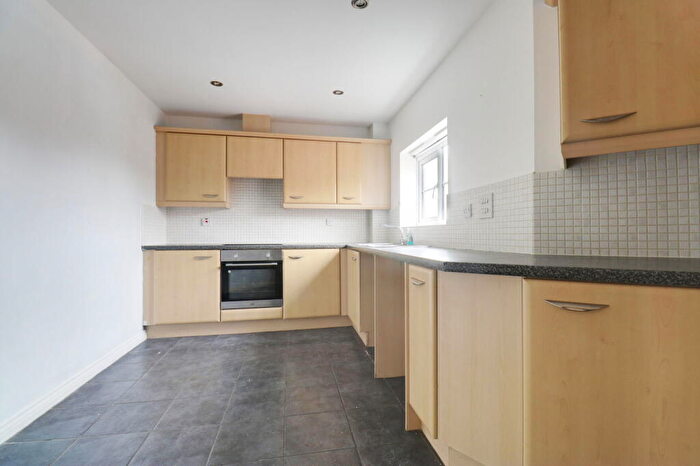 2 Bedroom Flat To Rent In Bedford Street, Tipton, DY4