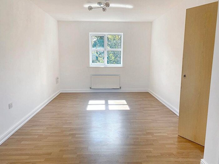 2 Bedroom Apartment To Rent In Delph Drive, Burscough, L40