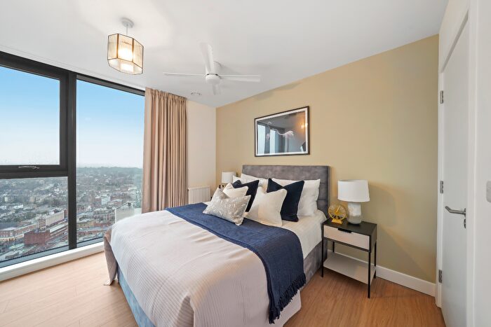 2 Bedroom Apartment To Rent In Pinnacle Tower, SE13