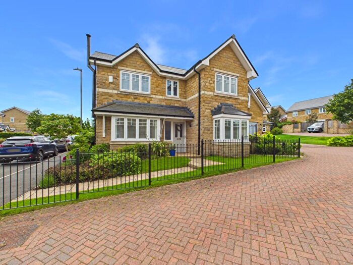 4 Bedroom Detached House For Sale In Boshaw View, Hade Edge, Holmfirth, HD9