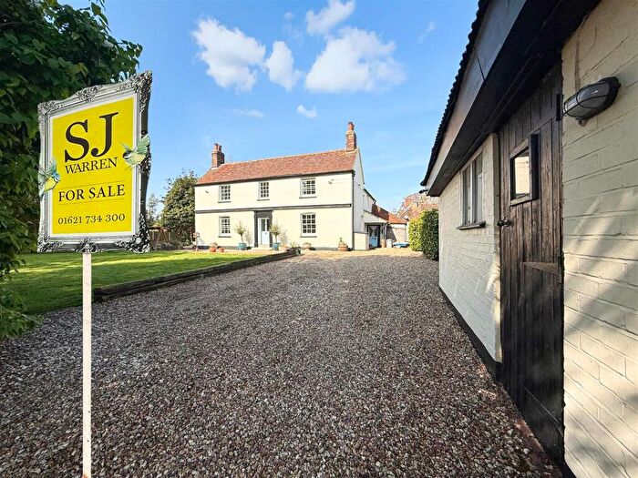 4 Bedroom Detached House For Sale In Kings Road, Southminster, CM0