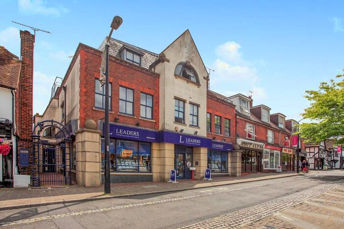 1 Bedroom Flat To Rent In High Street, Crawley, RH10