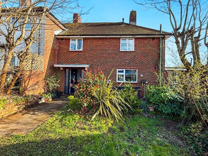 3 Bedroom Semi Detached House For Sale In Elsted Crescent, Brighton, BN1