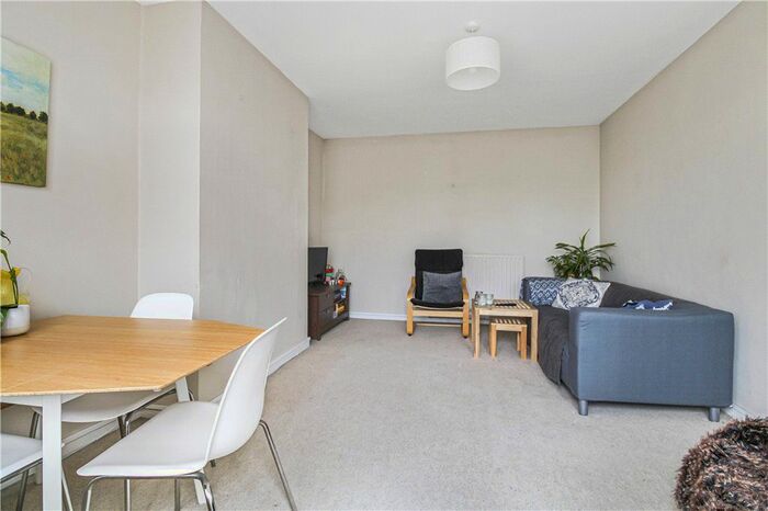 2 Bedroom Flat To Rent In Flowersmead, Upper Tooting Park, London, SW17