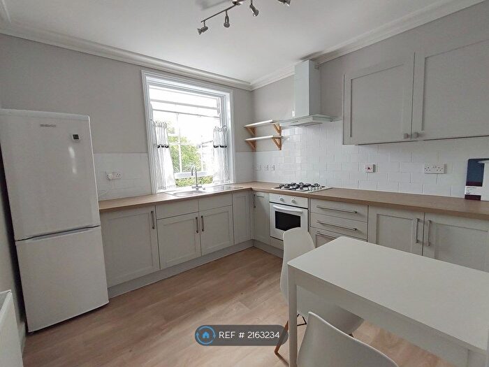 2 Bedroom Flat To Rent In St. Georges Road, Cheltenham, GL50