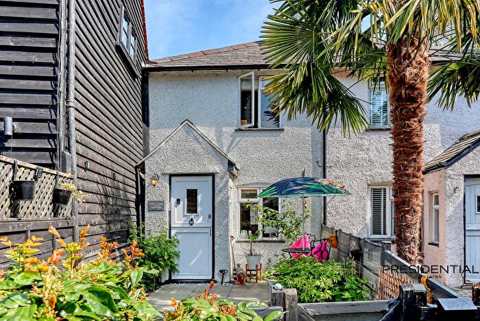 2 Bedroom Semi-detached House For Sale In Appletree Dell, Dog Kennel Lane, Rickmansworth, WD3