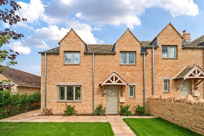 3 Bedroom Semi-Detached House For Sale In Church Road, Milton Under Wychwood, OX7