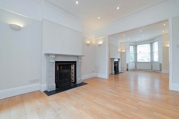 6 Bedroom End Of Terrace House To Rent In Goldhurst Terrace, London, NW6