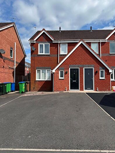 3 Bedroom Semi-Detached House To Rent In Causey Drive, Middleton, M24
