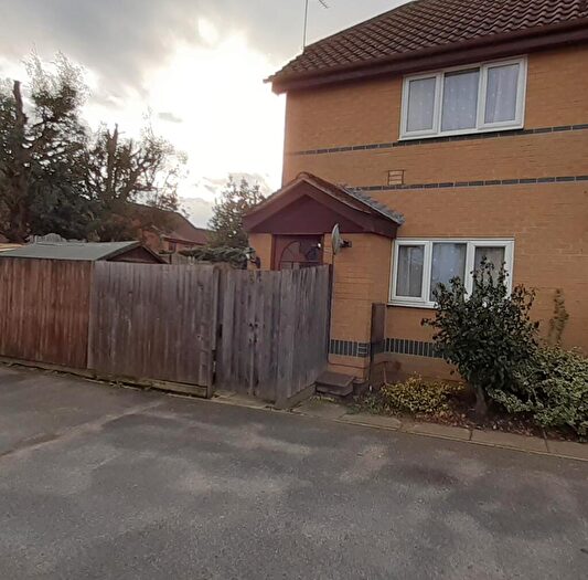 1 Bedroom Semi Detached House To Rent In Haywards Fields, Ipswich, IP5