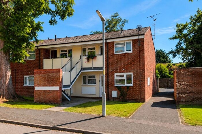 2 Bedroom Maisonette For Sale In St Olives, Stotfold, Hitchin, SG5