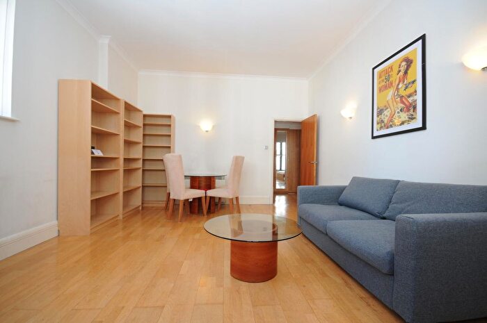 1 Bedroom Flat To Rent In Forum Magnum Square, County Hall Apartments, SE1